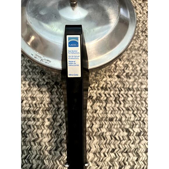 Vintage Mirro-matic Aluminum, 4Qt, Mid Century Pressure Cooker - Picture 2 of 5